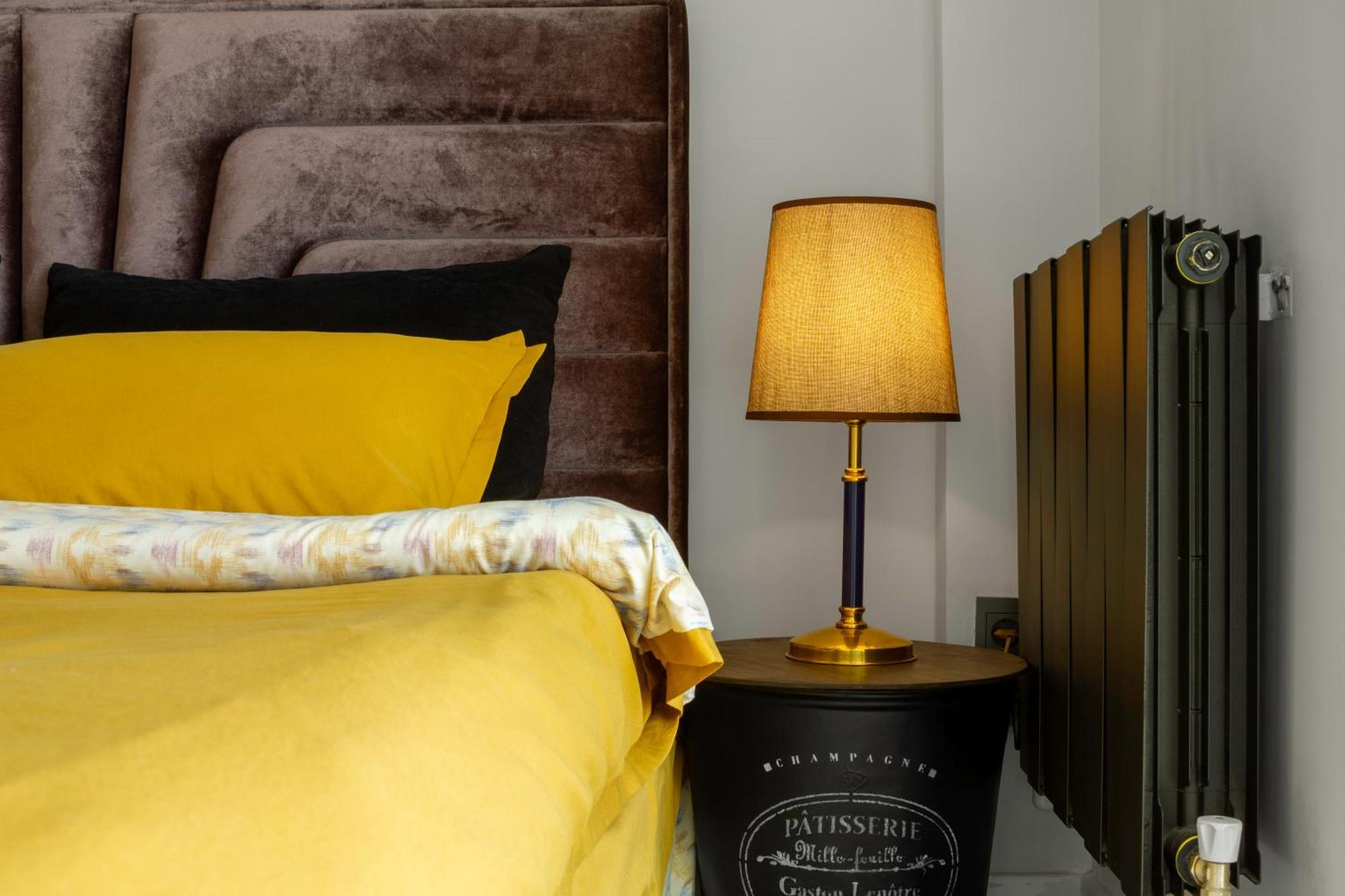 9Th And 6Th Floor Stylish Apartments With Mountainvista بيشكيك المظهر الخارجي الصورة