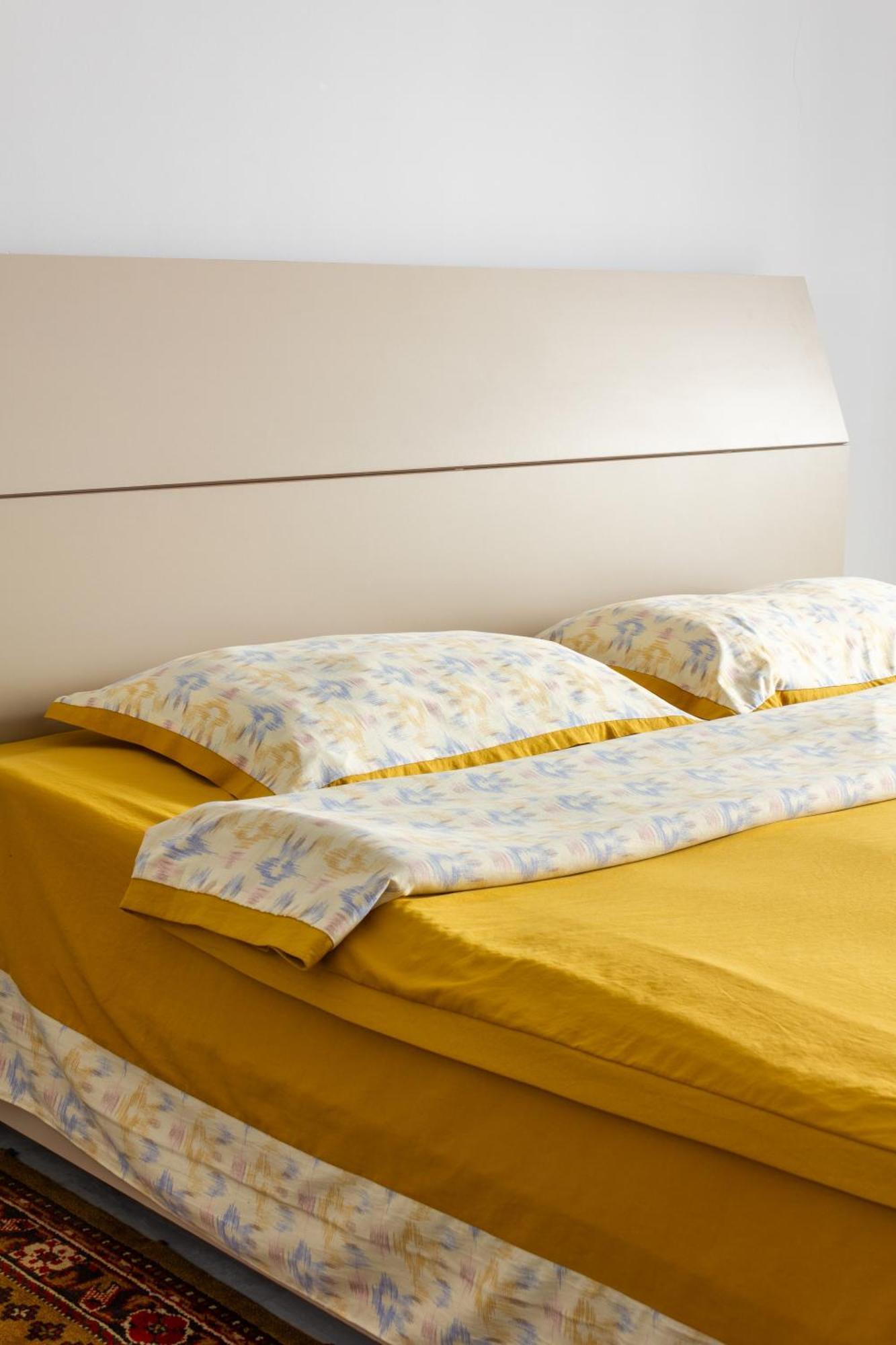 9Th And 6Th Floor Stylish Apartments With Mountainvista بيشكيك المظهر الخارجي الصورة