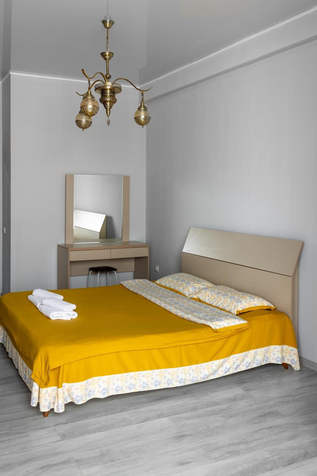 9Th And 6Th Floor Stylish Apartments With Mountainvista بيشكيك المظهر الخارجي الصورة